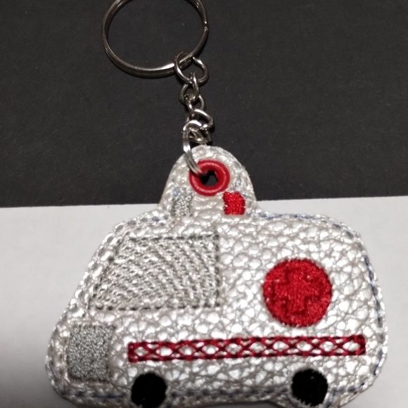Key Chains / Tags - Picture 2 of 16